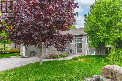 UPPER - 32 54TH STREET S Wasaga Beach, Ontario