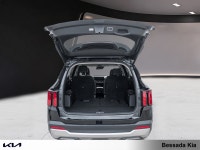 ... Engine: 4 Cylinder Engine 2.5L L/100Km City: 11.5 L/100Km Hwy: 8.7 Safety Equipment ABS And Driv... (image 6)
