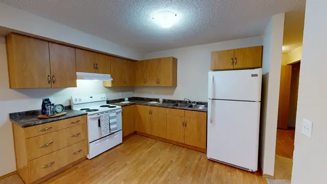 2 Bed x 1 Bath Apartment for Rent on 49th Ave | $1330.00 in Long Term Rentals in St. Albert - Image 5