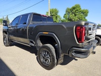 2022 GMC SIERRA 3500 DENALI ONE OWNER, NO ACCIDENTS, NO CLAIMS. QualiTee Motors offers the highest q... (image 7)