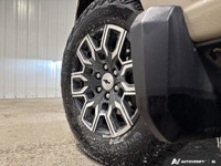 This Chevrolet Colorado boasts a Turbocharged Gas I4 2.7L/ engine powering this Automatic transmissi... (image 9)