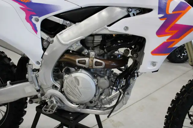 2024 Yamaha YZ250F Dirt Bike - 50TH Anniversary Edition in Dirt Bikes & Motocross in Trenton - Image 8