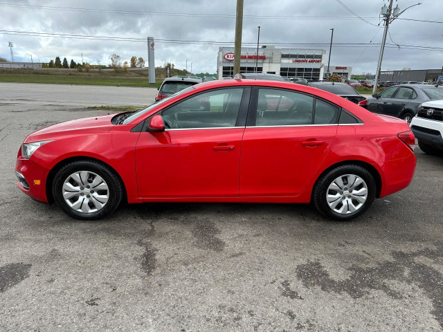 2015 Chevrolet Cruze 1LT, AUTO, 4 CYL, WELL MAINTAINED, CERTIFIE in Cars & Trucks in London - Image 2