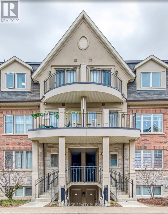 #30-04 -2420 BARONWOOD DR Oakville, Ontario in Condos for Sale in Oakville / Halton Region