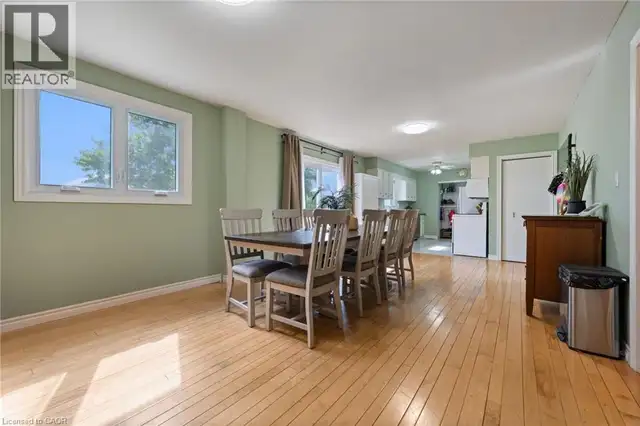 1652 OLD HIGHWAY 24 Waterford, Ontario in Houses for Sale in Norfolk County - Image 11