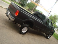 NORTH POINT MOTORS...CALL / TEXT 780-224-7791 CHECK OUT THIS 02 FORD F350 SUPER CAB 4X4 7.3L POWER S... (image 2)