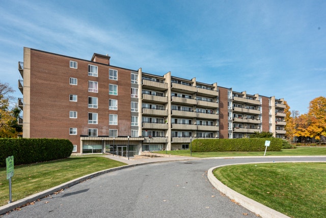 975 du ruisseau — photo 1