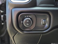LEVEL 1 EQUIPMENT GROUP -inc: Leather-Wrapped Steering Wheel Rear Dome Lamp w/On/Off Switch Fog Lamp... (image 9)
