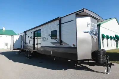 LIST PRICE $83,900.00 FINAL BLOW OUT PRICING $61,900.00 + HST $ LIC RENAUD RV SALES 2558 COUNTY RD 2...