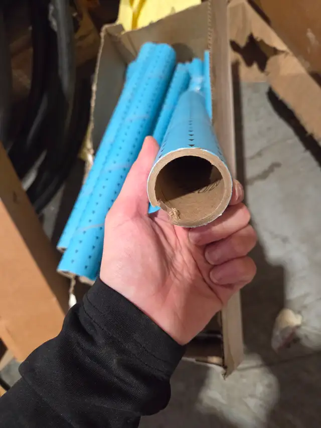 Free FOAM / CARDBOARD / corners First come in Free Stuff in Mississauga / Peel Region - Image 9