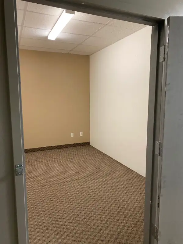 Storage Units for Rent in Red Deer - Indoor in Storage & Parking for Rent in Red Deer - Image 5