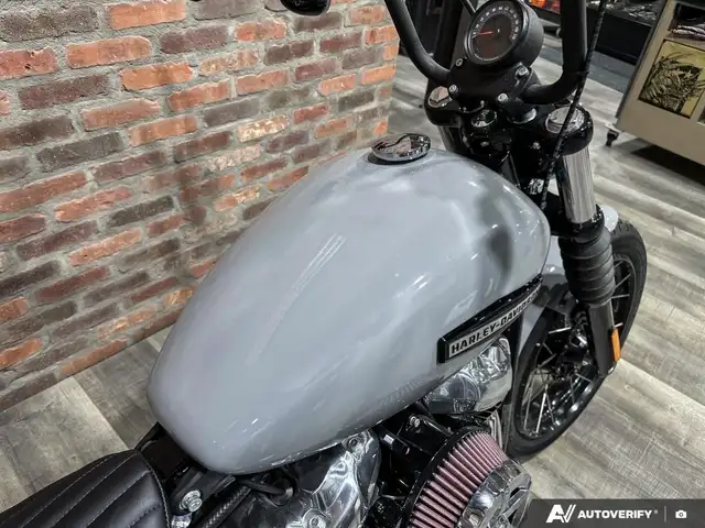 2025 Harley-Davidson FXBB - Street Bob(R) in Street, Cruisers & Choppers in Calgary - Image 8
