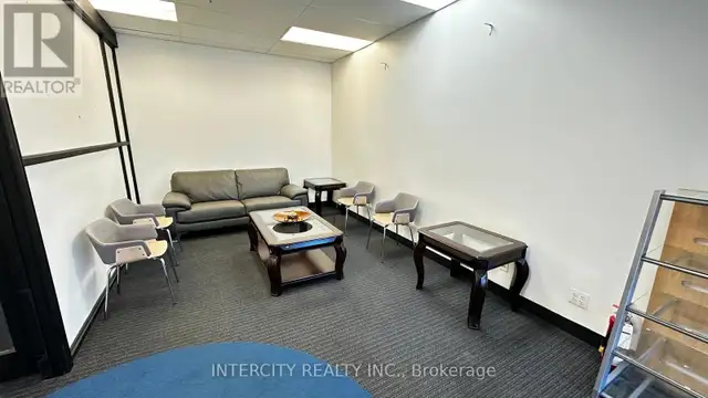 B - 99 SANTE DRIVE Vaughan (Concord), Ontario in Commercial & Office Space for Rent in Markham / York Region - Image 5
