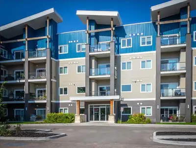 3H//Winnipeg/*OPEN HOUSES: Thursdays 4pm-7pm, Sundays 1pm-4pm (closed on Sundays of long weekends)*...