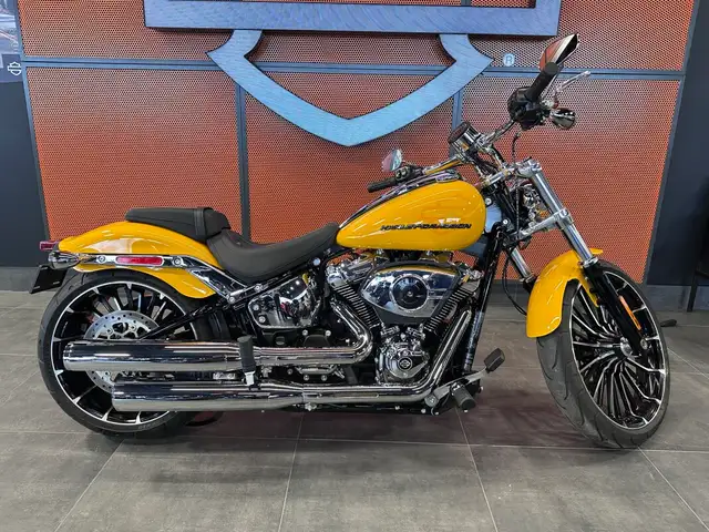 2025 Harley-Davidson Breakout in Street, Cruisers & Choppers in Grande Prairie - Image 2