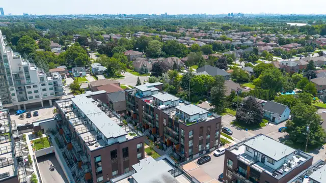 3+1Br 3Bath 1195 SF Condo Townhouse, Vaughn (N12159254) in Houses for Sale in Mississauga / Peel Region - Image 11
