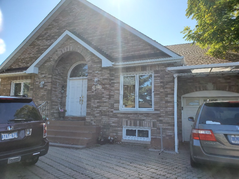 2 Rooms Walkout Basement Rent Mississauga (Creditview/Bristol) Room