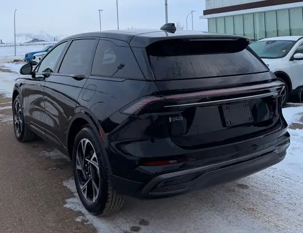 2025 Lincoln Nautilus PREMIERE AWD in Cars & Trucks in Regina - Image 4