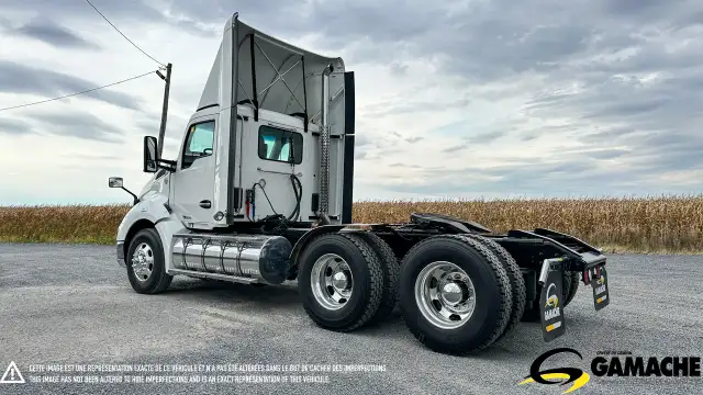 2019 KENWORTH T680 DAY CAB in Heavy Trucks in Chilliwack - Image 6