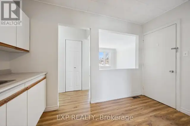 253 SYDNEY STREET S Kitchener, Ontario in Houses for Sale in Kitchener / Waterloo - Image 9