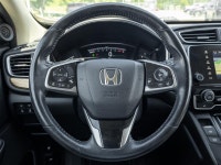 Discover refined comfort and confident capability with the 2017 Honda CR-V Touring AWD. Finished in... (image 8)
