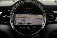 Tires - Front Performance,ABS,Tires - Rear Performance,Power Steering,Brake Assist,Turbocharged,4-Wh... (image 9)