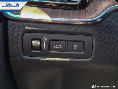 2022 Volvo XC60 Recharge Inscription Expression AWD | Plug-in, View more