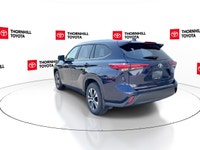 Thornhill Toyota Proudly Presents This Blue 2023 Toyota Highlander with XLE AWD Package, Featuring a... (image 5)