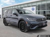 * 2 SETS OF TIRES, WINTERS AND SUMMERS * Panoramic power sunroof * LED tail lights * Automatic LED r... (image 6)