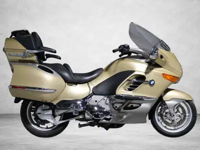 2005 BMW K1200LT Come and meet our experts at Gabriel BMW Moto / Moto International, your dealer in...