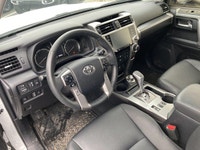 No Accidents - One Owner - Running Boards - Sunroof - Heated Steering Wheel Rugged yet refined, the... (image 3)