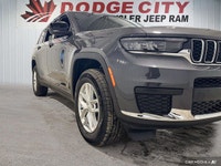 SPECIAL OFFER Only 239 kms! This Jeep Grand Cherokee L boasts a Regular Unleaded V-6 3.6 L/220 engin... (image 7)