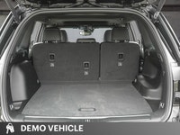 This Jeep Grand Cherokee boasts a Regular Unleaded V-6 3.6 L/220 engine powering this Automatic tran... (image 7)