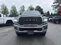 *** PRICED TO CLEAR! *** Snag this --------- on the cheap from our Maple Ridge Chrysler Value Corner... (image 1)