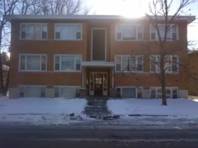 1 Bedroom apartment located at 184 William St. in a beautiful, modern apartment building. Features i...