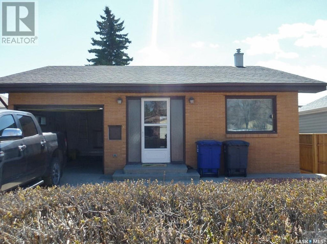 203 1st AVENUE W Kindersley, Saskatchewan in Houses for Sale in Saskatoon