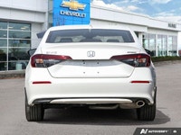 STANDARD PAINT,Steering Wheel Audio Controls,Premium Synthetic Seats,Bucket Seats,Variable Speed Int... (image 4)