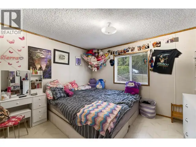 19 West Poirier Road Mara, British Columbia in Houses for Sale in Kamloops - Image 34