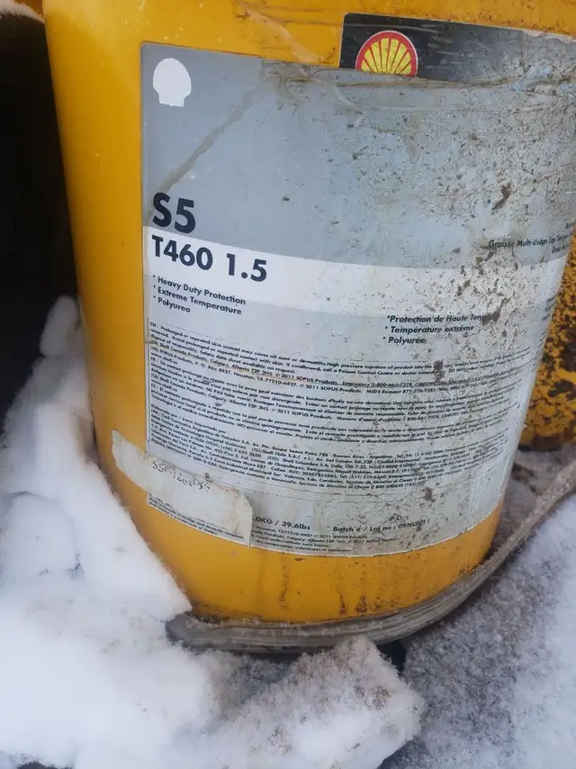 PAILS AND BARRELS OF GREASE in Other Business & Industrial in Edmonton - Image 5