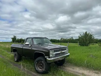 Turn heads wherever you go with this beautifully restored Chevrolet K10, finished in a rich metallic...