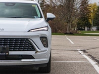 Turbocharged 2.0L I4 Engine - Panoramic Sunroof - Adaptive Cruise Control - Power Locks Introducing... (image 6)