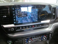 Built to handle serious work and long highway runs, this used 2024 Chevrolet Silverado 2500 High Cou... (image 5)