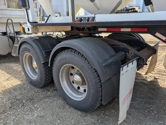 2020 KENWORTH T800 in Heavy Trucks in Kamloops - Image 5