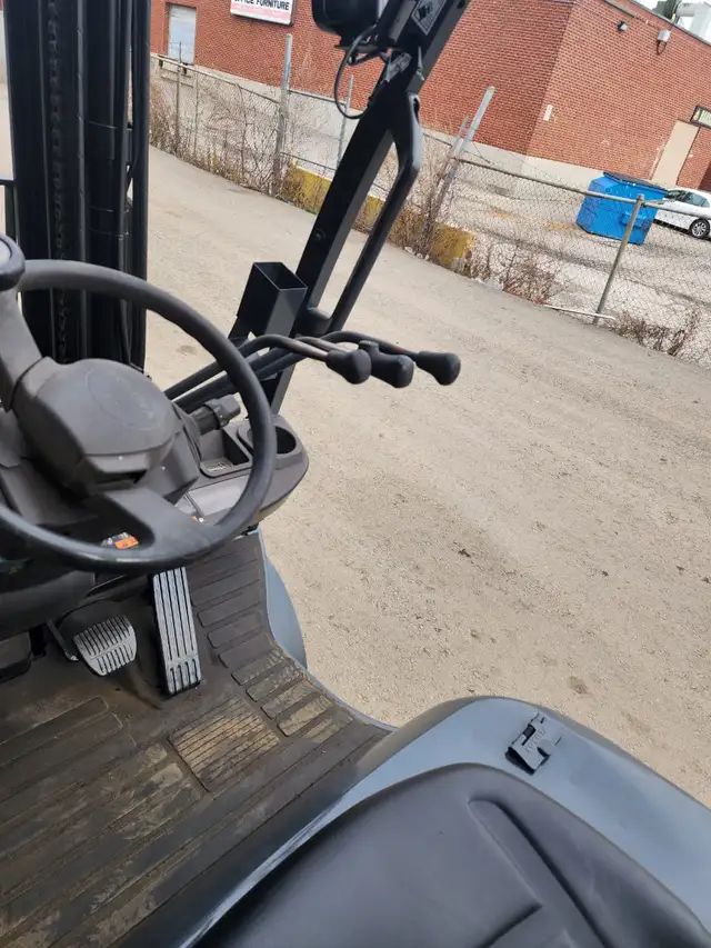 2018 Toyota 6500LB Cap Forklift 3-Stage Side-Shift for Sale&Rent in Heavy Equipment in Mississauga / Peel Region - Image 7
