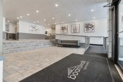 1 Bedroom + Den - 10615 47 Ave. NW