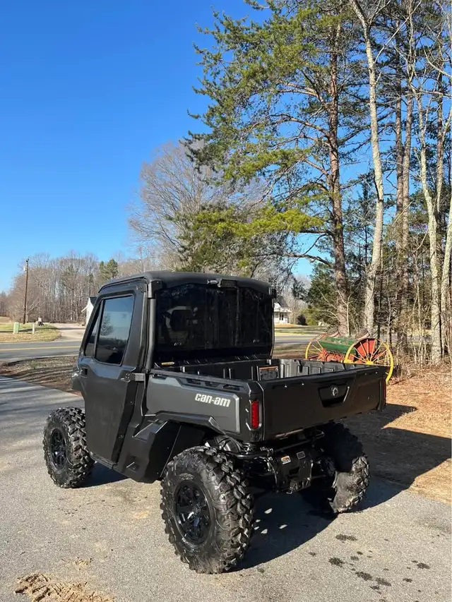 2022 CANAM DEFENDER LIMITED-BLACK! in ATVs in Dartmouth - Image 9