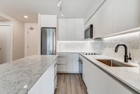 Up To 2 Months of Free Rent!* For a limited time only, enjoy 2 months of free rent!* *Select suites... (image 2)