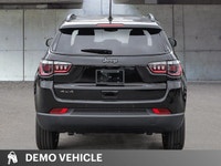 This Jeep Compass boasts a Intercooled Turbo Regular Unleaded I-4 2.0 L/122 engine powering this Aut... (image 5)