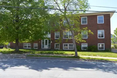 10 Mitchell 1 Bedroom Apt in Dartmouth Bldg!