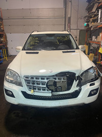 2009 Mercedes-Benz ML320 for PARTS ONLY